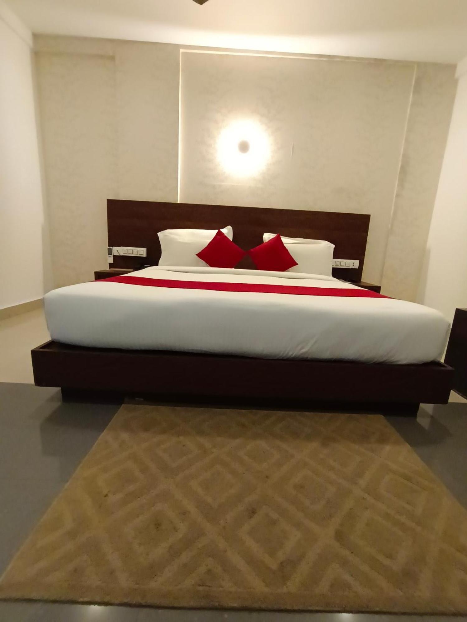 Hotel Wilton Sultan Bathery Luaran gambar