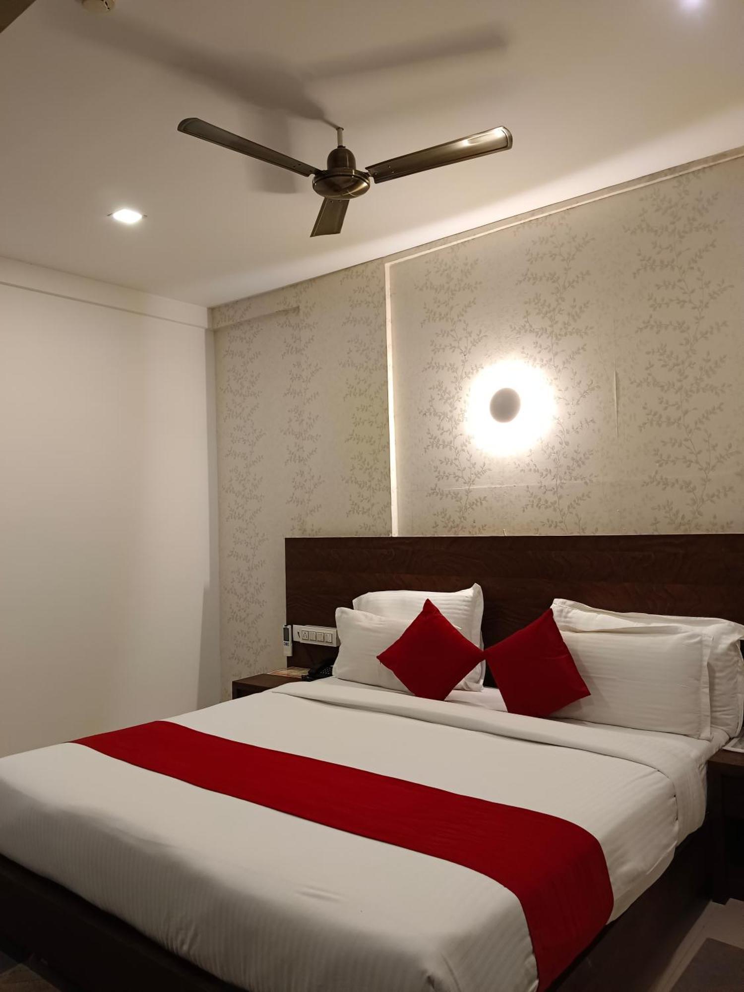 Hotel Wilton Sultan Bathery Luaran gambar